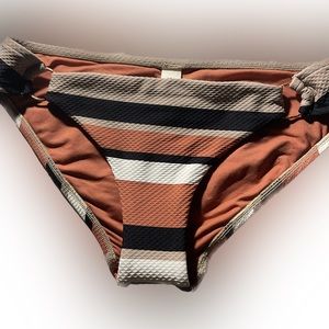miles swim bottom size 10  MEDIUM